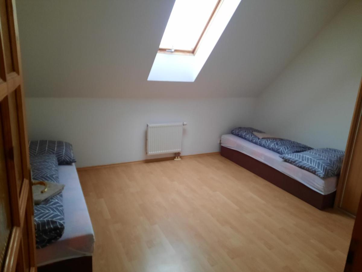 Apartman Chiarita Nemšová 外观 照片